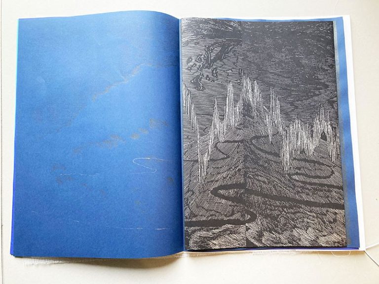 L&rsquo;&icirc;le inspir&eacute;e, Livre s&eacute;rigraphi&eacute;